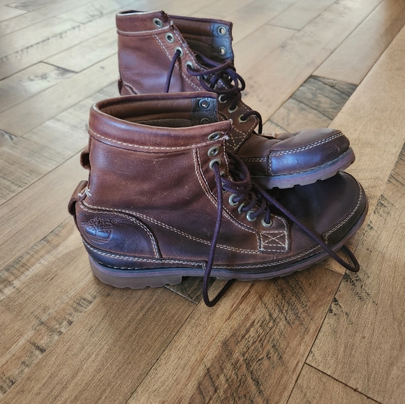 Men's Ultra Soft Leather Timberland Hiking Boots - Picture 7 of 13